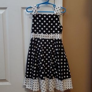Size 6 girls Rare Too dress